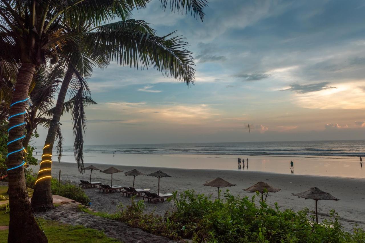 Amadi Beach Front Resort Mandrem Exterior foto